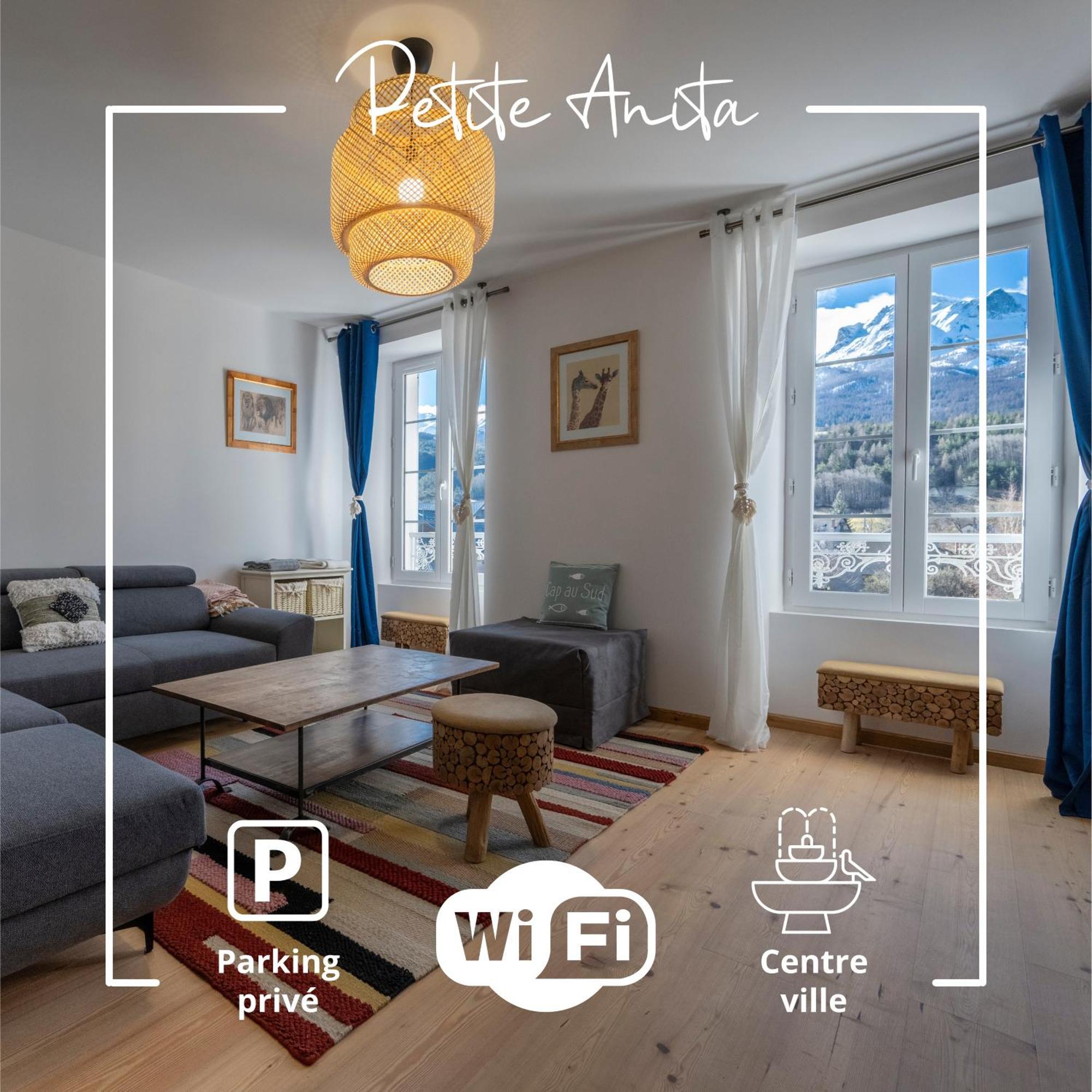 Petite Anita - Centre Ville - Parking Prive Barcelonnette Bagian luar foto